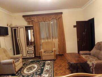 Фото номера Классический трехместный номер Мотели Hotel Noy г. Горис 3