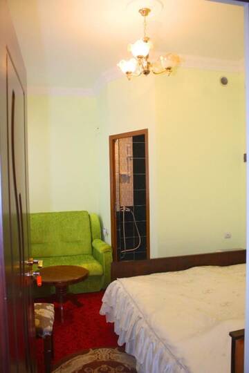 Фото номера Стандартный одноместный номер с душем Мотели Hotel Noy г. Горис 5