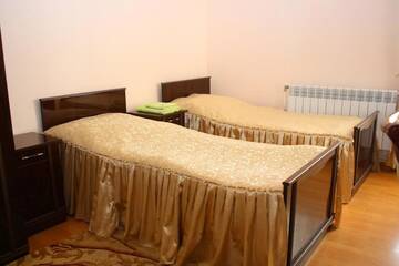 Фото номера Трехместный номер Отель Christy Hotel г. Горис 5