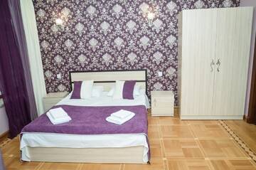 Фото номера Большой двухместный номер с 1 кроватью Отель Rubin Hotel г. Горис 7
