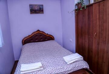 Фото номера Бюджетный двухместный номер с 1 кроватью Гостевой дом Aregak B&amp;B and Tours г. Горис 3