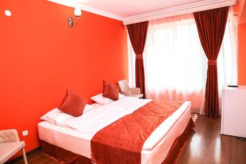 Фото номера Четырехместный номер Отель Goris Hotel г. Горис 3