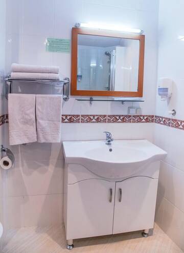 Фото номера Люкс с балконом Отель Hotel Mirhav г. Горис 12