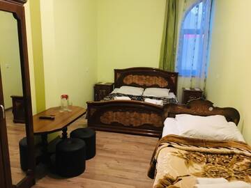 Фото номера Классический трехместный номер Гостевой дом Van Hotel Goris г. Горис 3